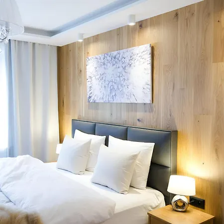 Nava Place Premium Alpine In - Private Sauna, Peaceful Location, Near Glacier & Wifi Апартаменты